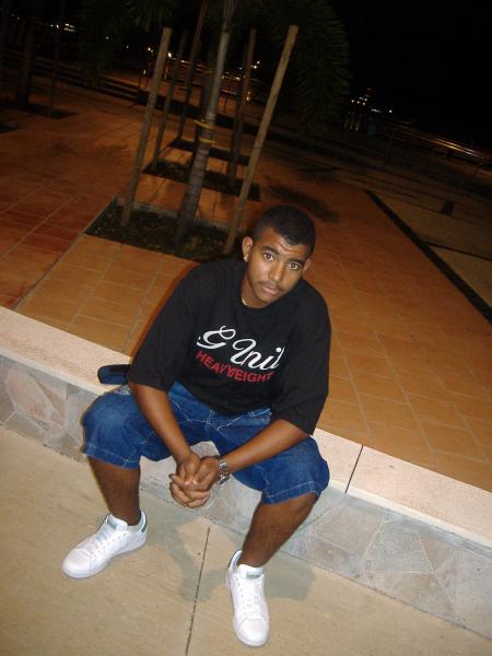 $$Guylin$$